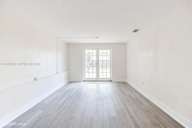 $4,750 | 759 81st Street, Miami Beach, FL 33141