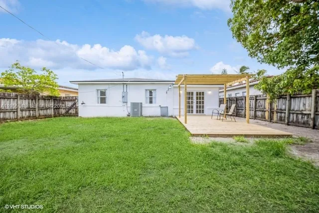 $4,750 | 759 81st Street, Miami Beach, FL 33141