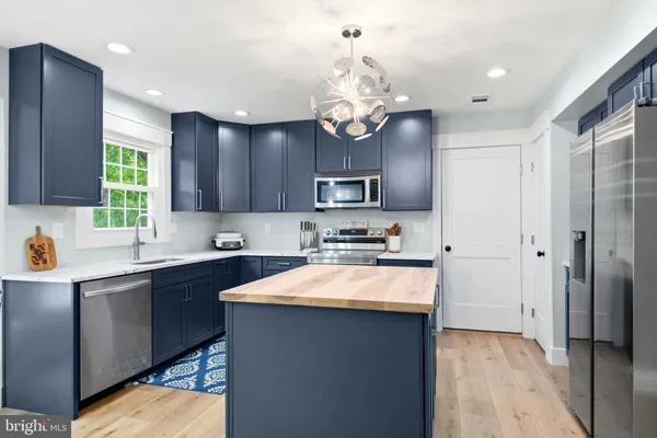 $699,900 | 6353 Audubon Court, Dunkirk, MD 20754