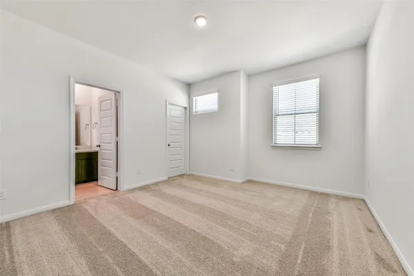 $2,800 | 4211 Sternside Lane, Houston, TX 77053