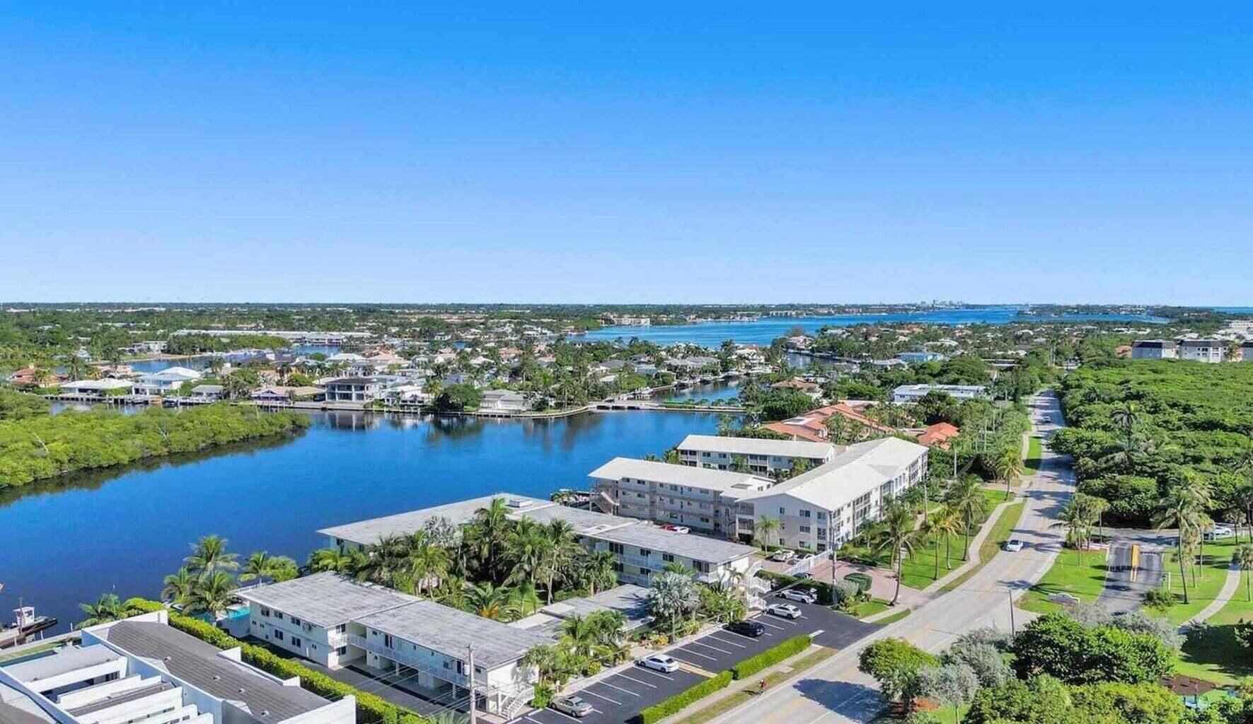 6520 North Ocean Boulevard, Unit 33 Ocean Ridge, FL 33435 - Photo 15 of 18 o