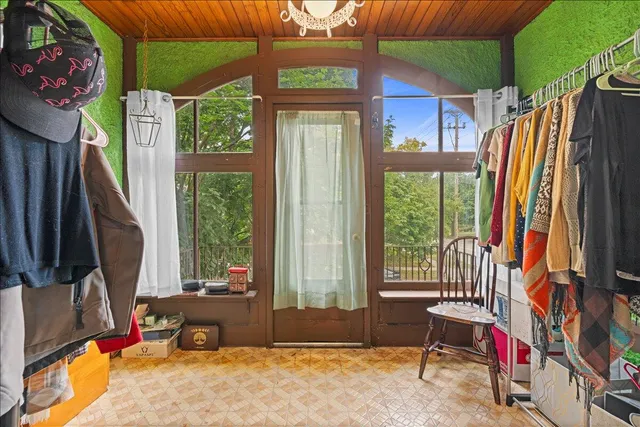 $334,900 | 703 St Clair Avenue, Sheboygan, WI 53081