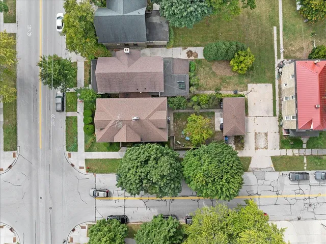 $334,900 | 703 St Clair Avenue, Sheboygan, WI 53081