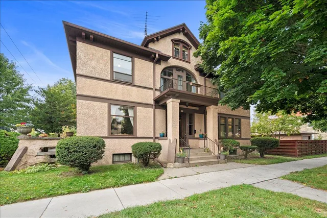 $334,900 | 703 St Clair Avenue, Sheboygan, WI 53081