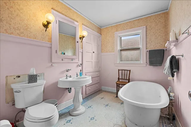 $334,900 | 703 St Clair Avenue, Sheboygan, WI 53081