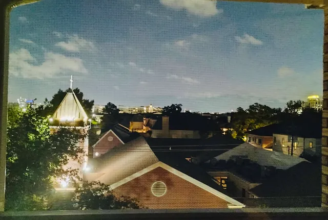 $305,000 | 2111 Welch Street, Unit A318, Houston, TX 77019