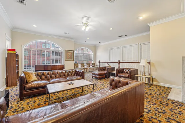 $305,000 | 2111 Welch Street, Unit A318, Houston, TX 77019