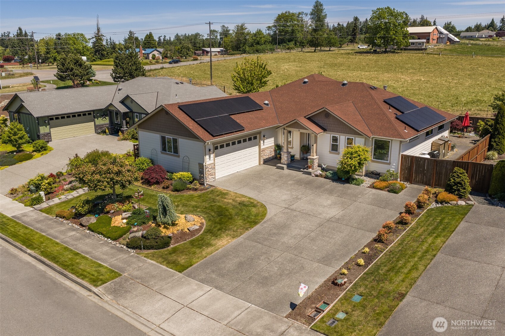 31 Lillian Ridge Court Sequim, WA 98382 - Photo 5 of 40