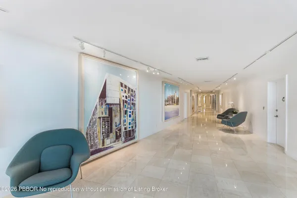 $8,590,000 | 300 South Ocean Boulevard, Unit 2D, Palm Beach, FL 33480