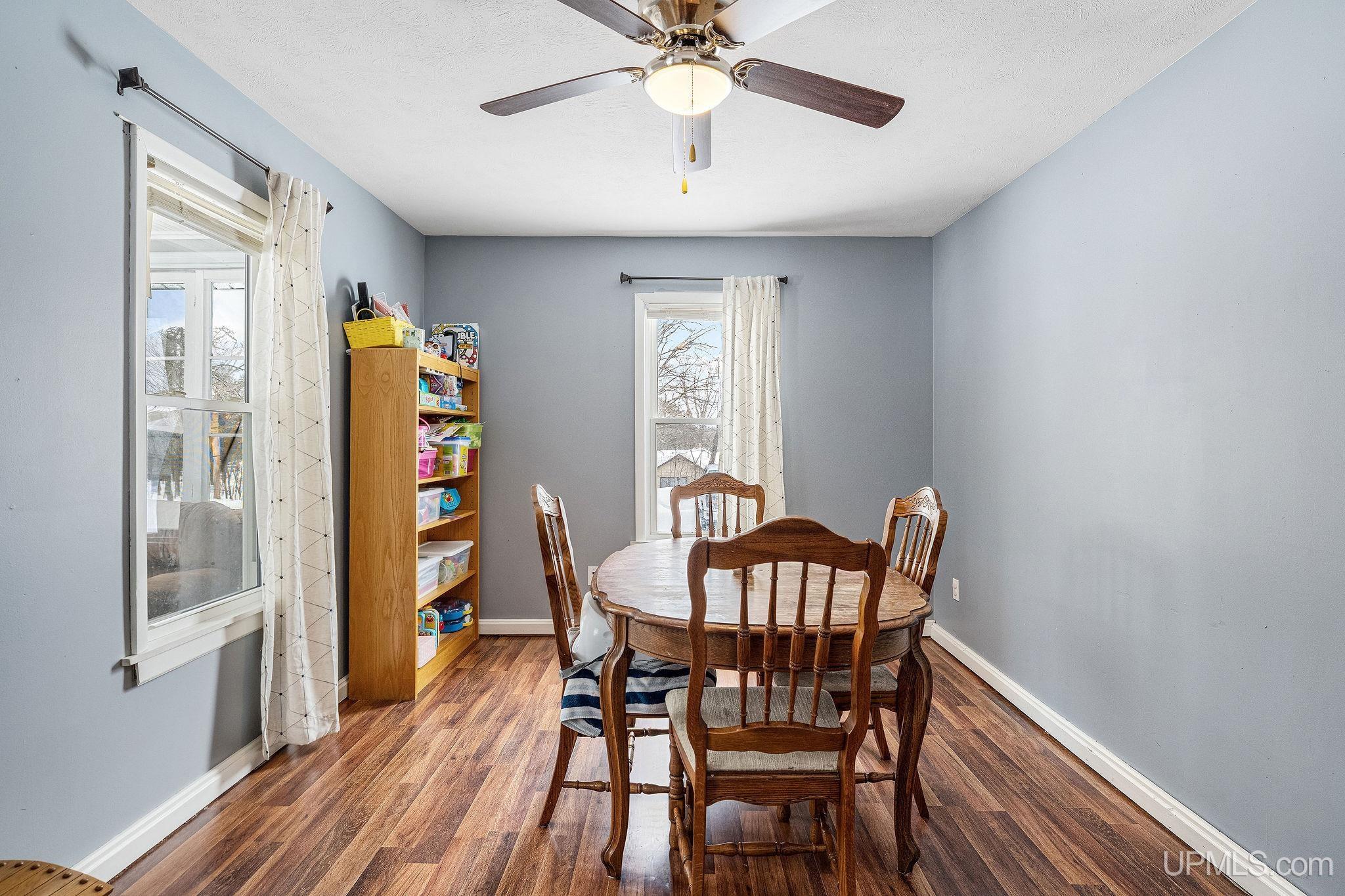 125 Helen Street Ishpeming, MI 49849 - Photo 2 of 30
