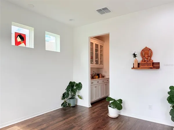 $3,800 | 11131 Sundrift Drive, Tampa, FL 33647