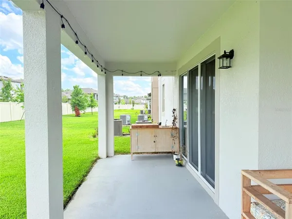 $3,800 | 11131 Sundrift Drive, Tampa, FL 33647
