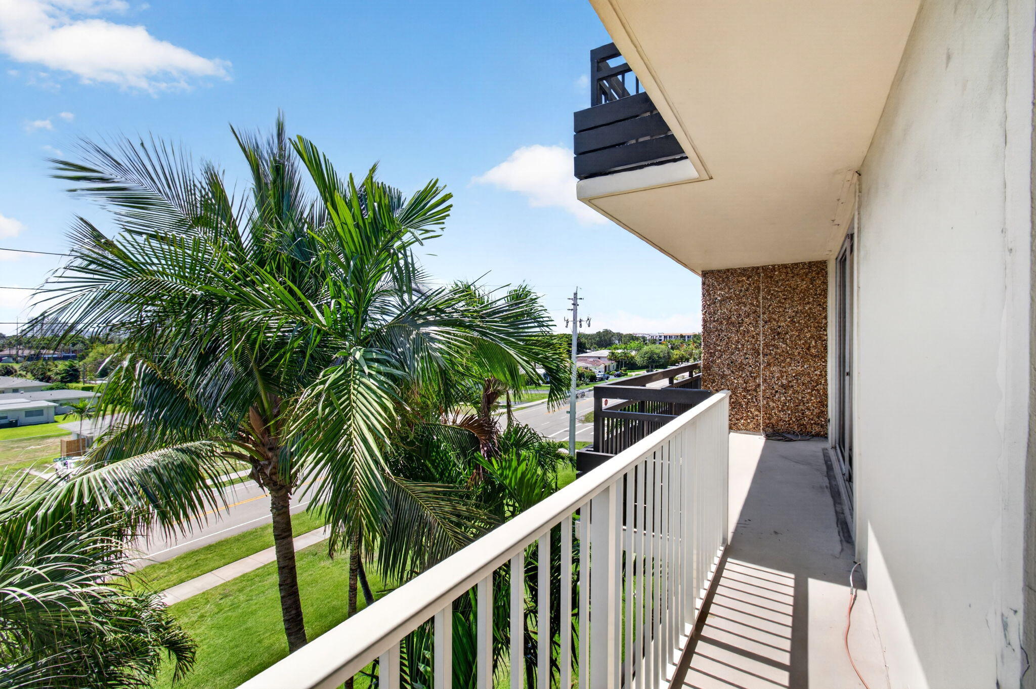 555 Northwest 4th Avenue, Unit 4230 Boca Raton, FL 33432 - Photo 13 of 49 13-web-or-mls-DSC_7555