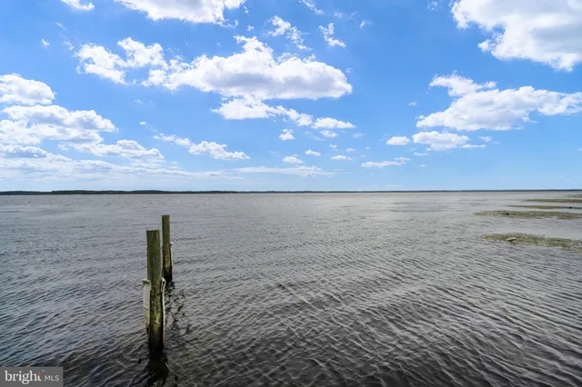 $785,000 | 1102 Burton Street, Woodbridge, VA 22191