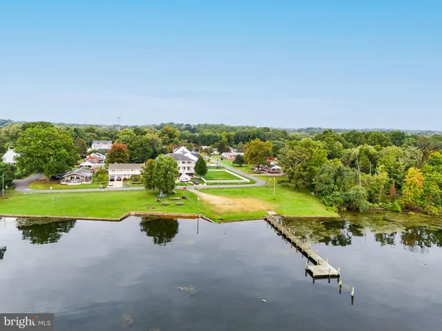 $785,000 | 1102 Burton Street, Woodbridge, VA 22191