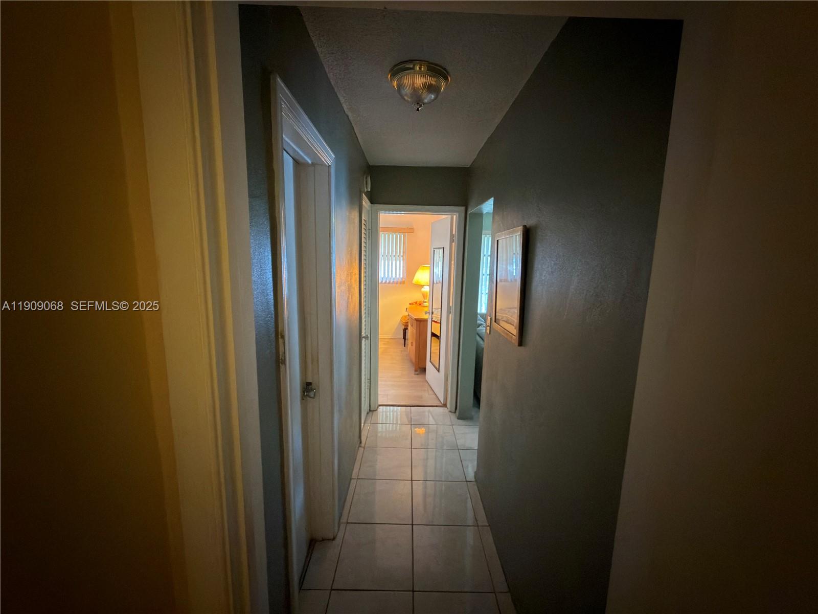 4635 Northwest 44th Street Tamarac, FL 33319 - Photo 11 of 24