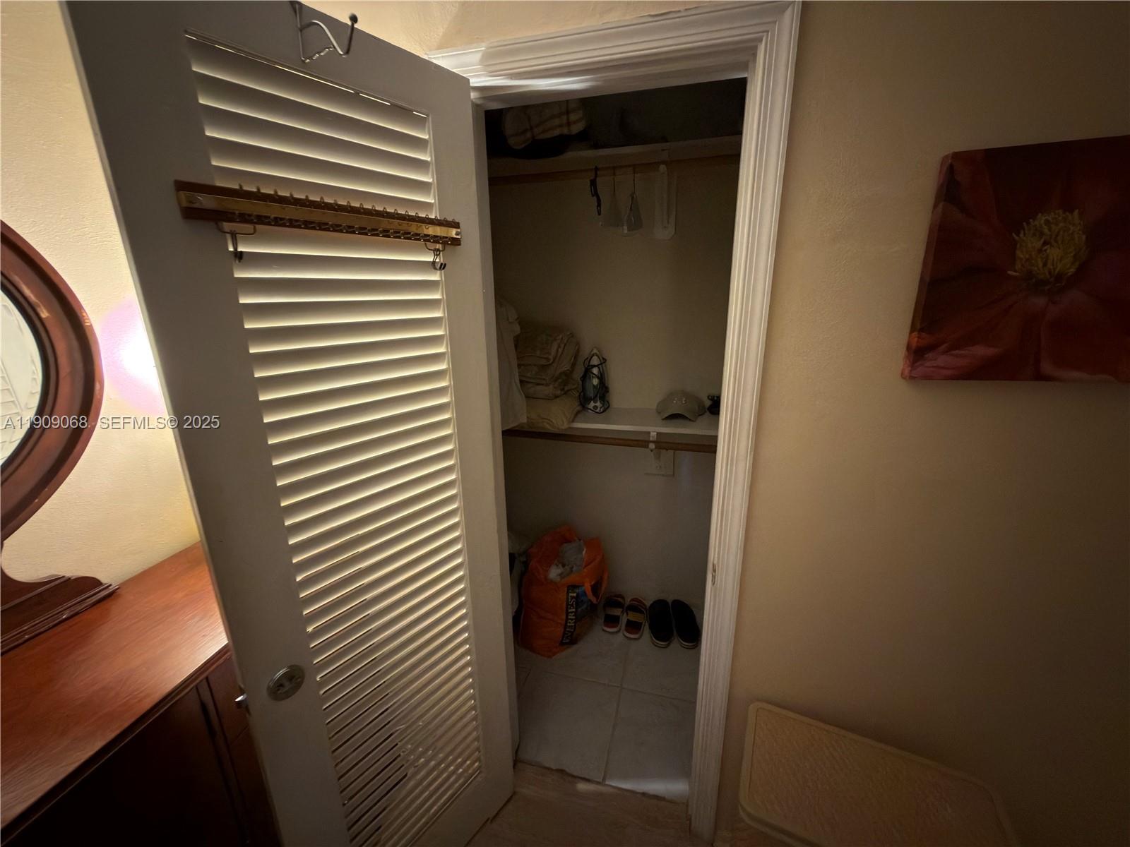 4635 Northwest 44th Street Tamarac, FL 33319 - Photo 12 of 24