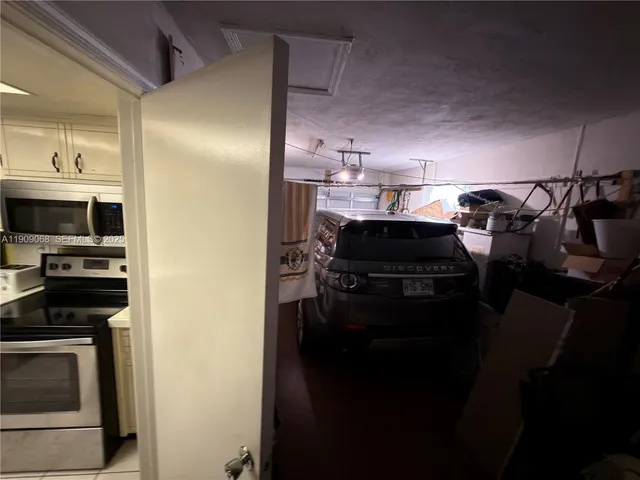 $279,900 | 4635 Northwest 44th Street, Tamarac, FL 33319