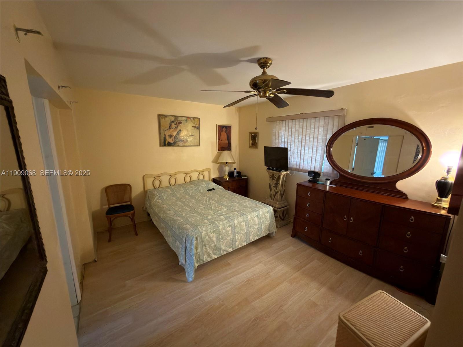 4635 Northwest 44th Street Tamarac, FL 33319 - Photo 6 of 24