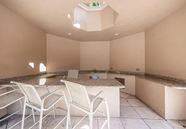 $9,800 | 10513 Versailles Boulevard, Wellington, FL 33449