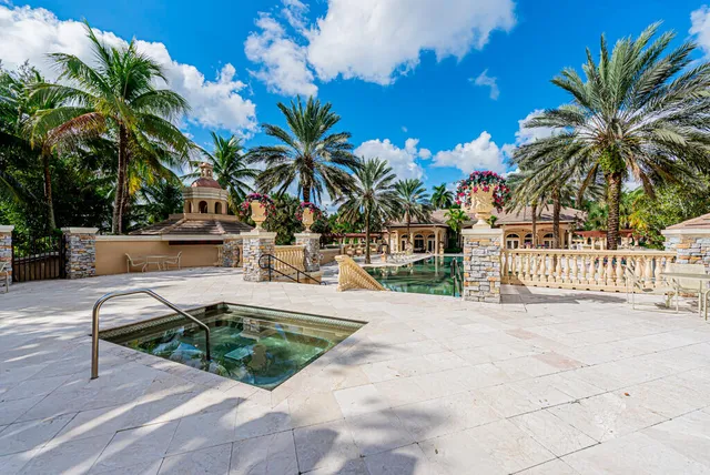 $9,800 | 10513 Versailles Boulevard, Wellington, FL 33449