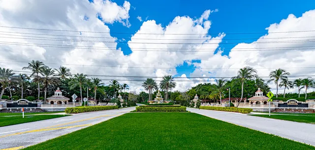 $9,800 | 10513 Versailles Boulevard, Wellington, FL 33449