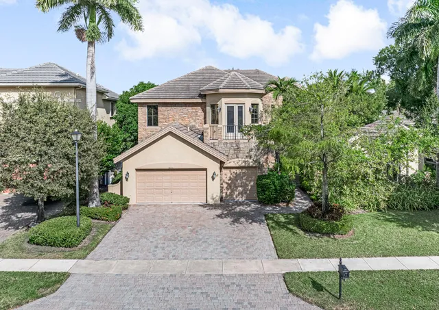 $9,800 | 10513 Versailles Boulevard, Wellington, FL 33449