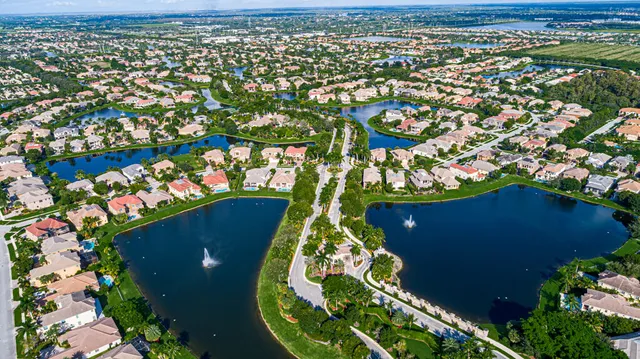 $9,800 | 10513 Versailles Boulevard, Wellington, FL 33449