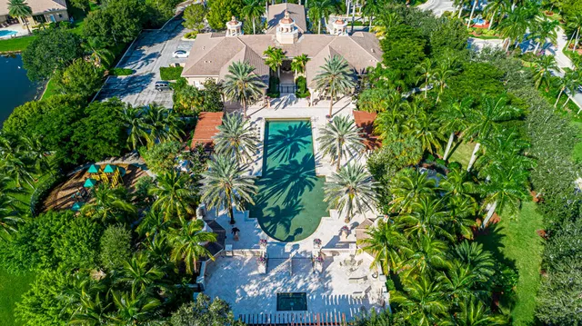 $9,800 | 10513 Versailles Boulevard, Wellington, FL 33449