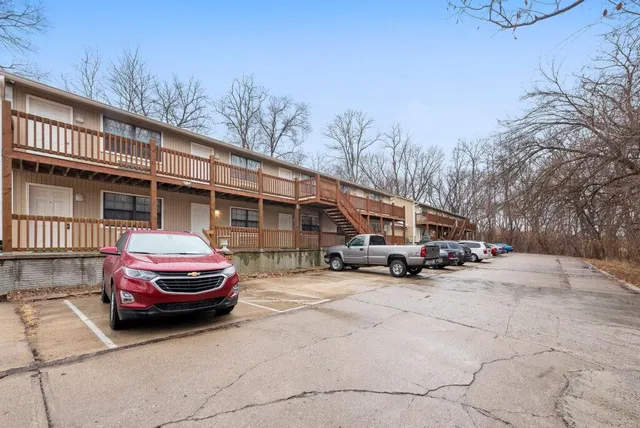 $1,550,000 | 312 2nd Street, Platte City, MO 64079