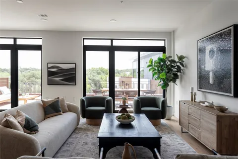 $1,699,000 | 2209 South 1st Street, Unit 408, Austin, TX 78704