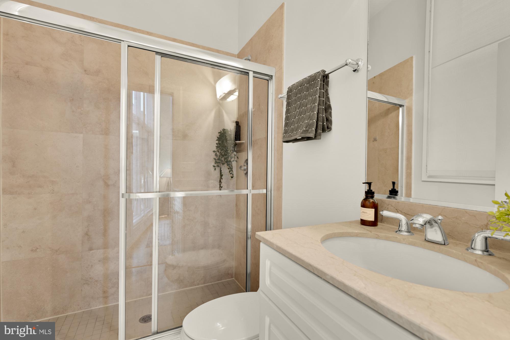 2380 Champlain Street Northwest, Unit 203 Washington, DC 20009 - Photo 39 of 45