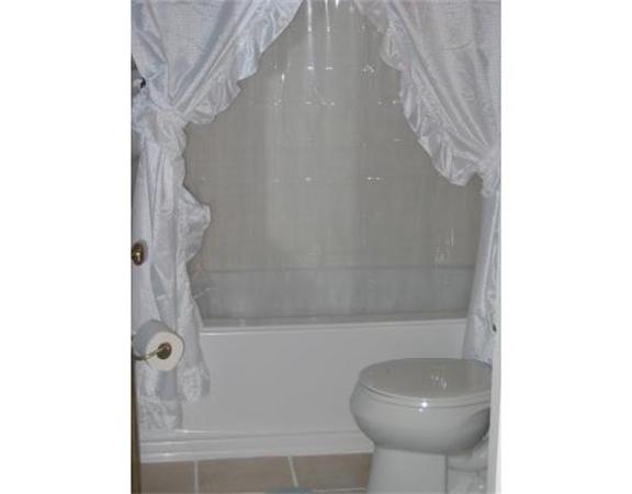 1673 State Road Plymouth, MA 02360 - Photo 3 of 8 Gallery Image 3