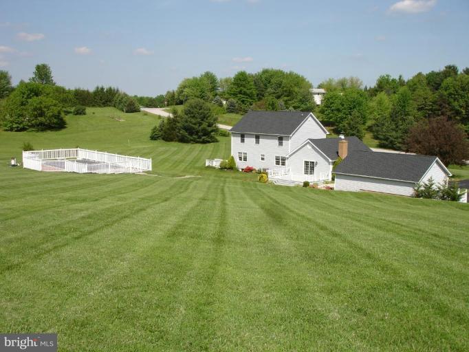 1020 Huntfield Road Westminster, MD 21157 - Photo 11 of 30 Exterior #4