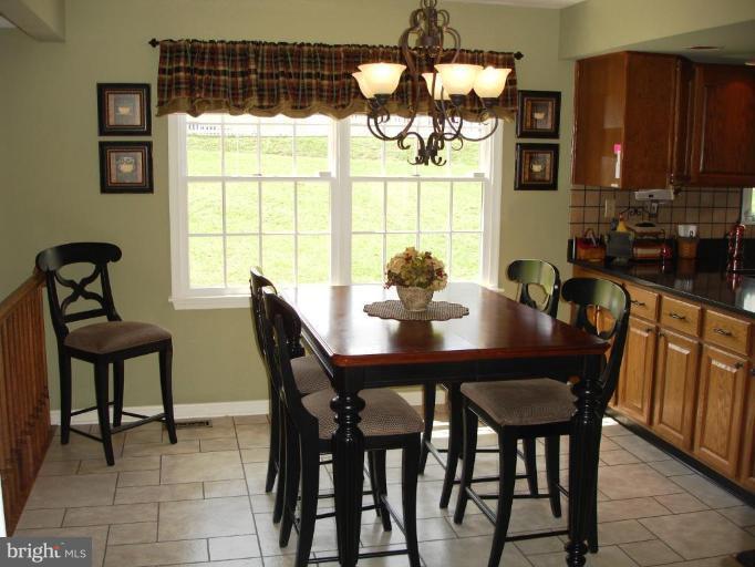 1020 Huntfield Road Westminster, MD 21157 - Photo 25 of 30 Breakfast Area