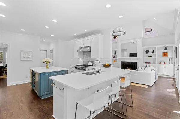 $1,795,000 | 3972 Wieuca Road Northeast, Atlanta, GA 30342