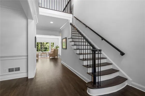 $1,795,000 | 3972 Wieuca Road Northeast, Atlanta, GA 30342