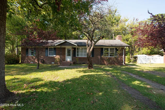 $237,900 | 1556 Blue Creek Road, Jacksonville, NC 28540