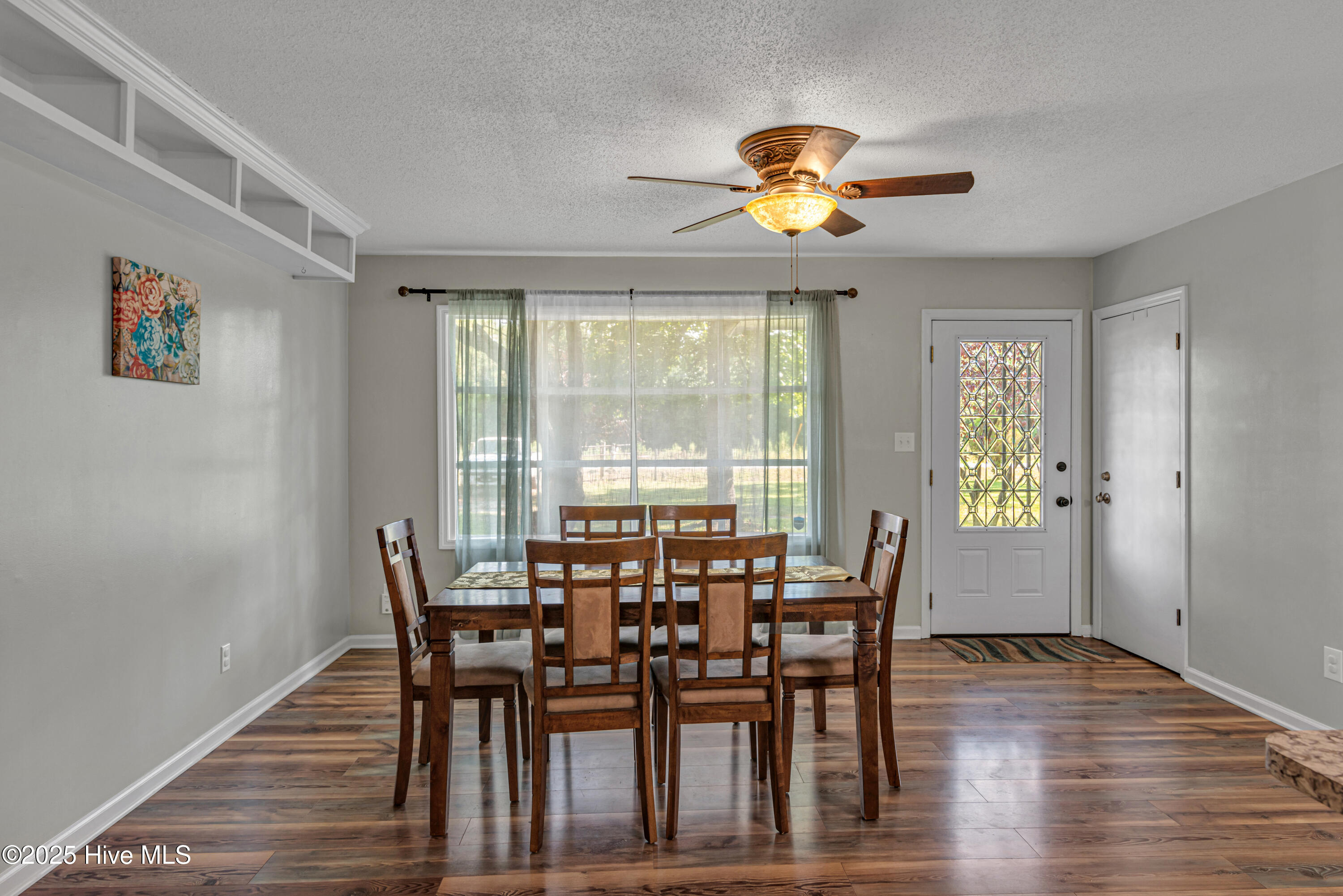 1556 Blue Creek Road Jacksonville, NC 28540 - Photo 5 of 33 DSC_2990