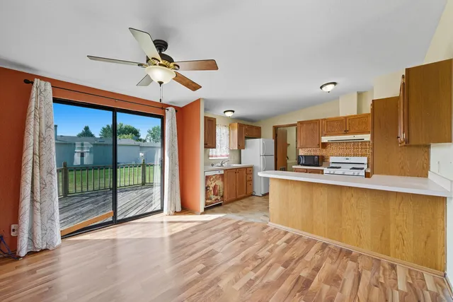 $64,900 | 219 Meadowlark Lane, Sandwich, IL 60548