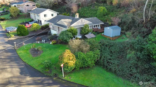 $485,000 | 520 Sunset Drive, Hoquiam, WA 98550