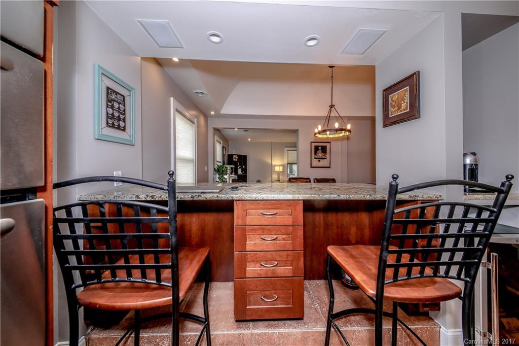 640 Marsh Road Charlotte, NC 28209 - Photo 9 of 19