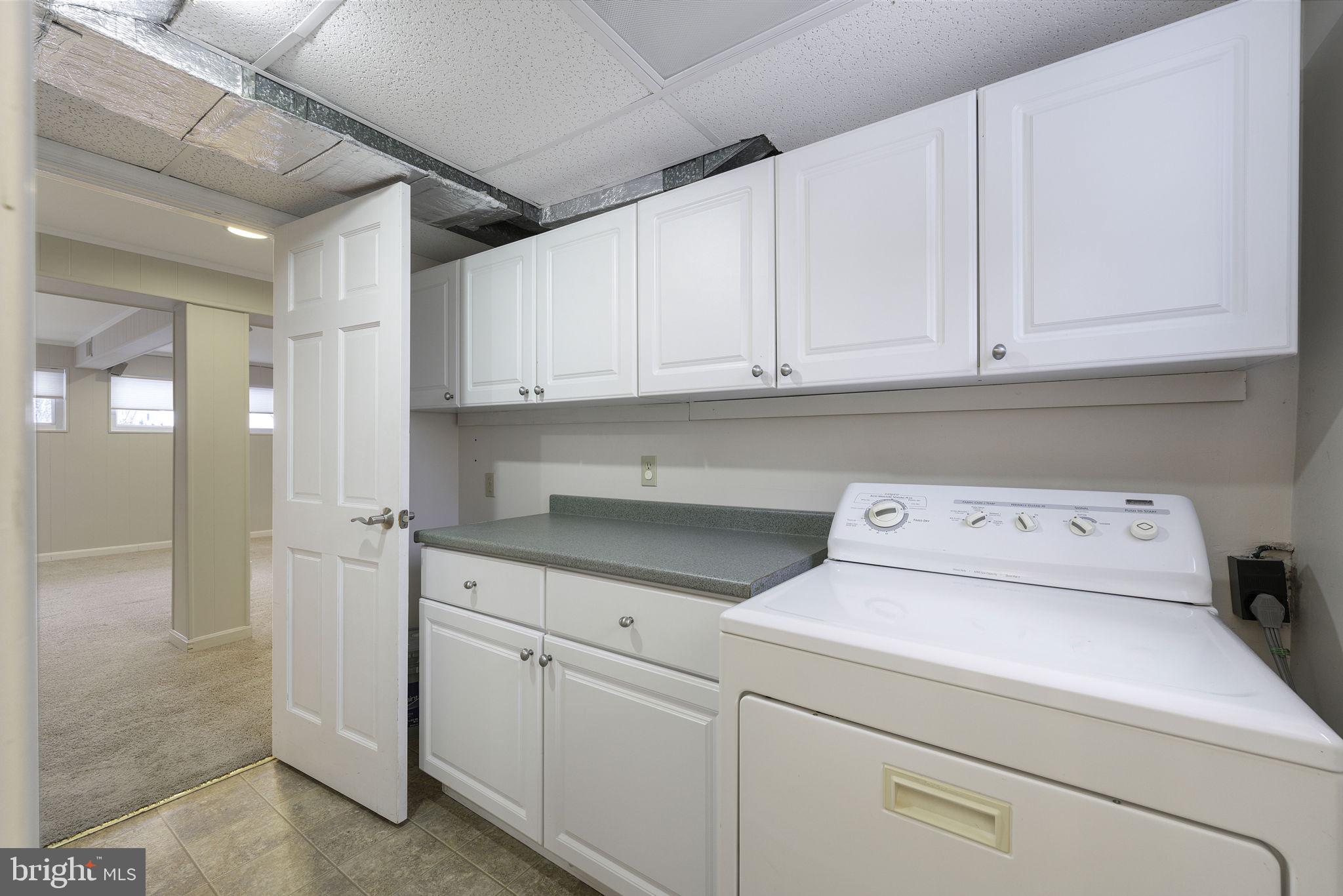 9916 Colony Road Fairfax, VA 22030 - Photo 28 of 32 Gallery Image 28