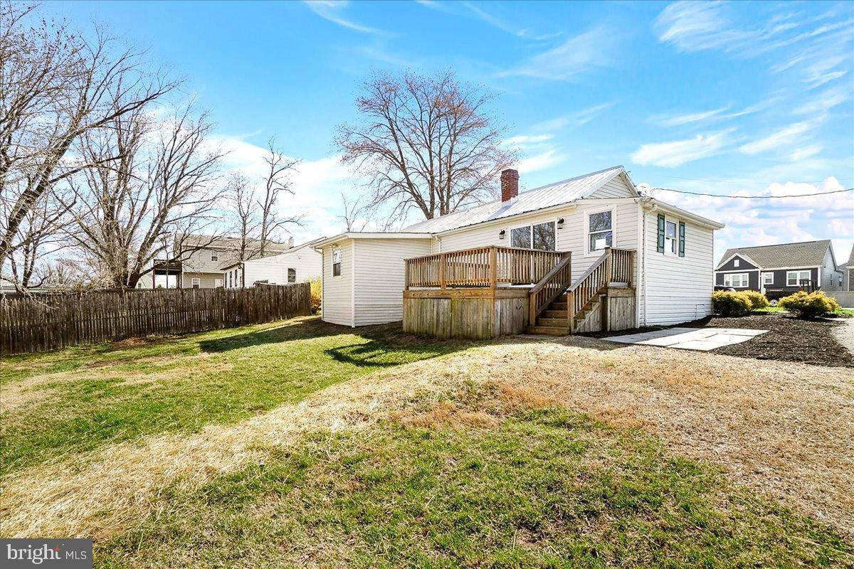 22310 Clarksburg Road Boyds, MD 20841 - Photo 28 of 47 a view of a back yard of the house