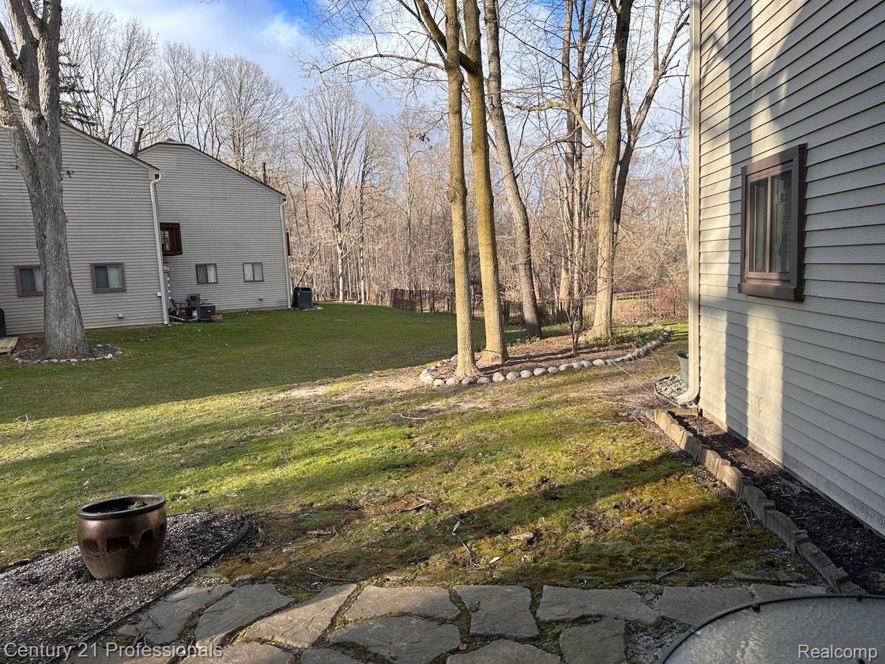 1650 River View Drive, Unit #38 Rochester, MI 48309 - Photo 29 of 33 View from deck