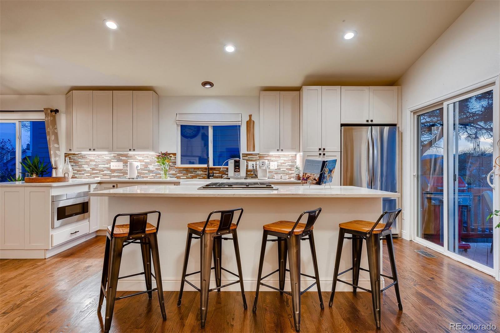 639 Timbervale Trail Highlands Ranch, CO 80129 - Photo 13 of 40 Gallery Image 13