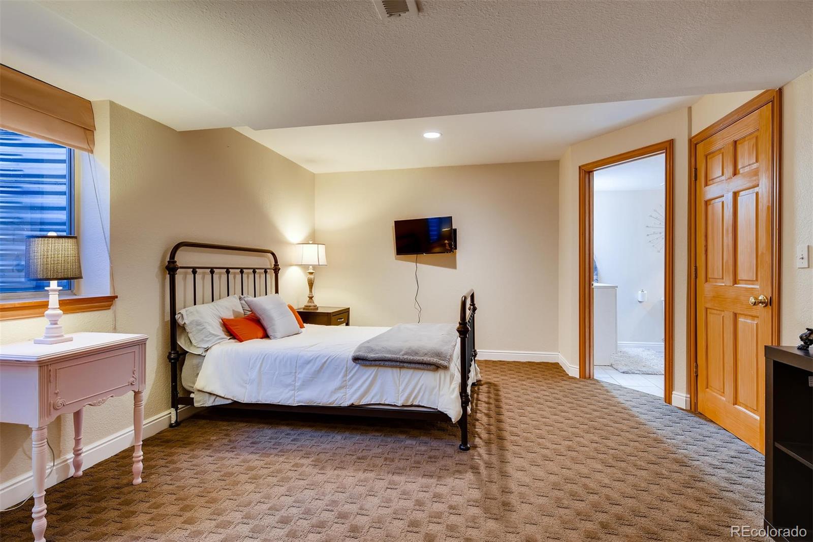 639 Timbervale Trail Highlands Ranch, CO 80129 - Photo 26 of 40 Gallery Image 26