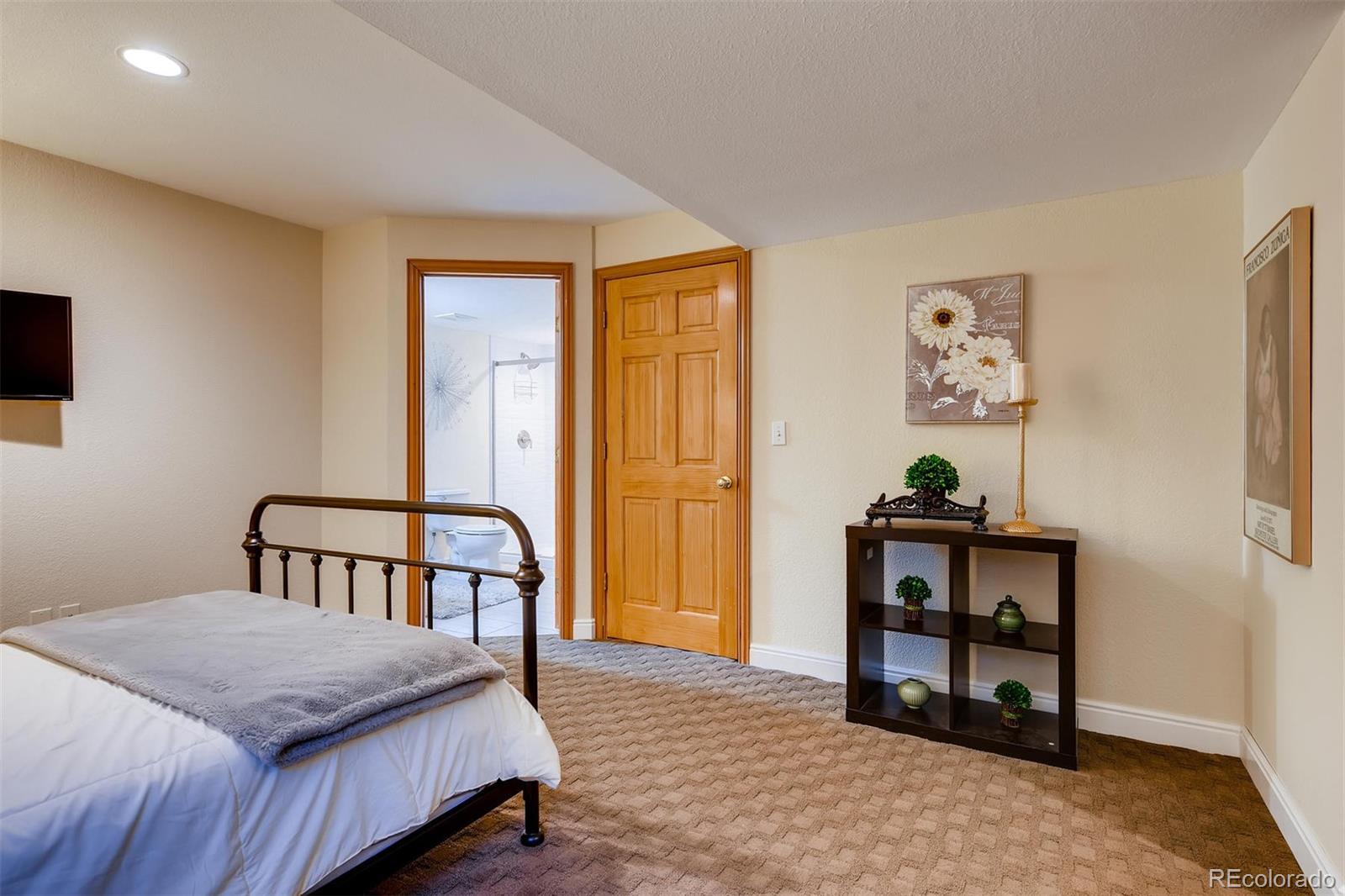 639 Timbervale Trail Highlands Ranch, CO 80129 - Photo 27 of 40 Gallery Image 27