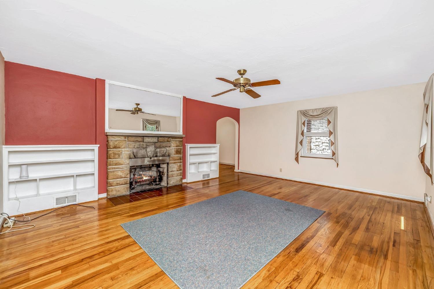 2050 Adams Road Cincinnati, OH 45231 - Photo 9 of 35 Gallery Image 9