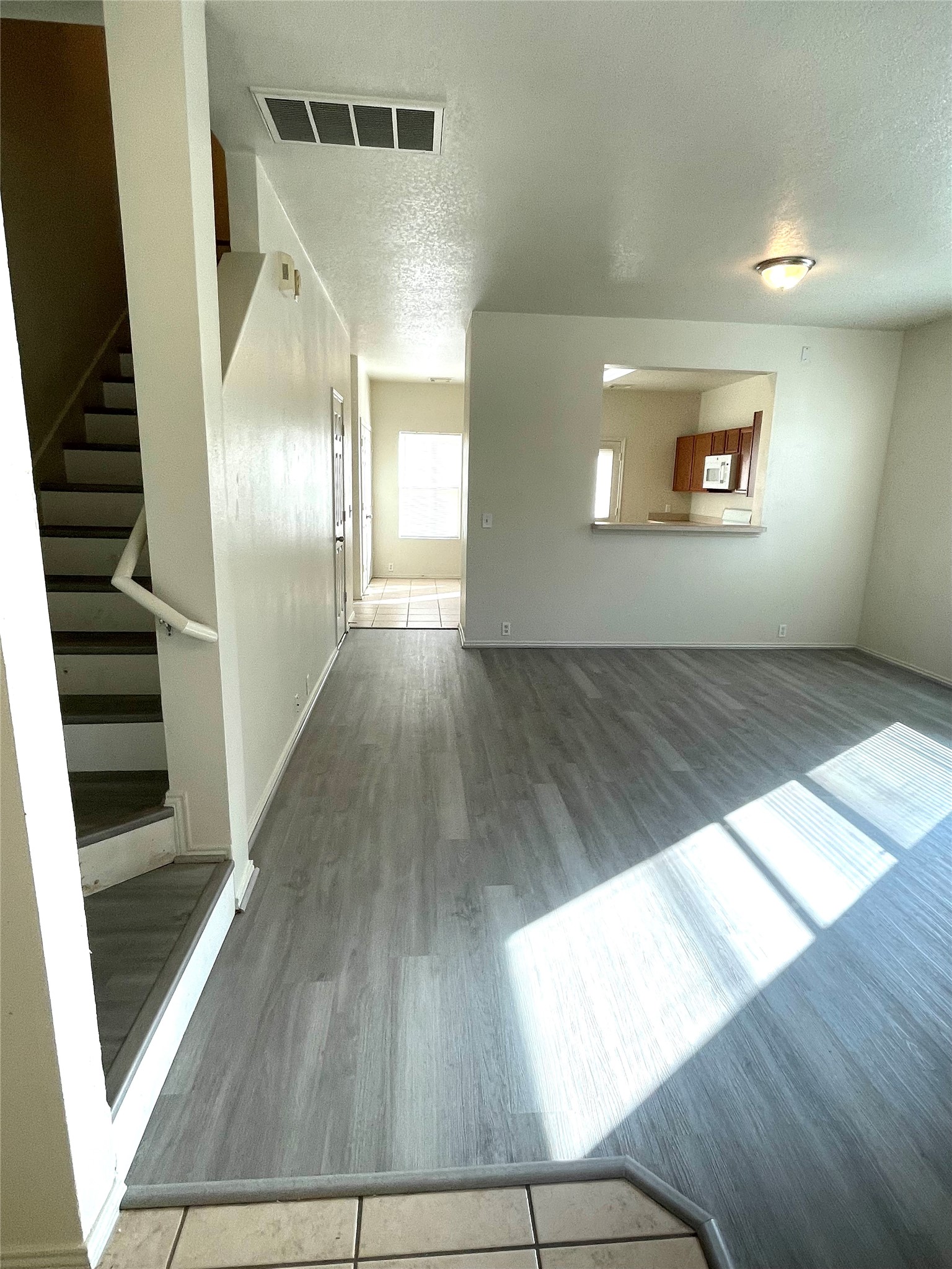 23623 Twisting Falls Drive Spring, TX 77373 - Photo 7 of 46 Entry way into home